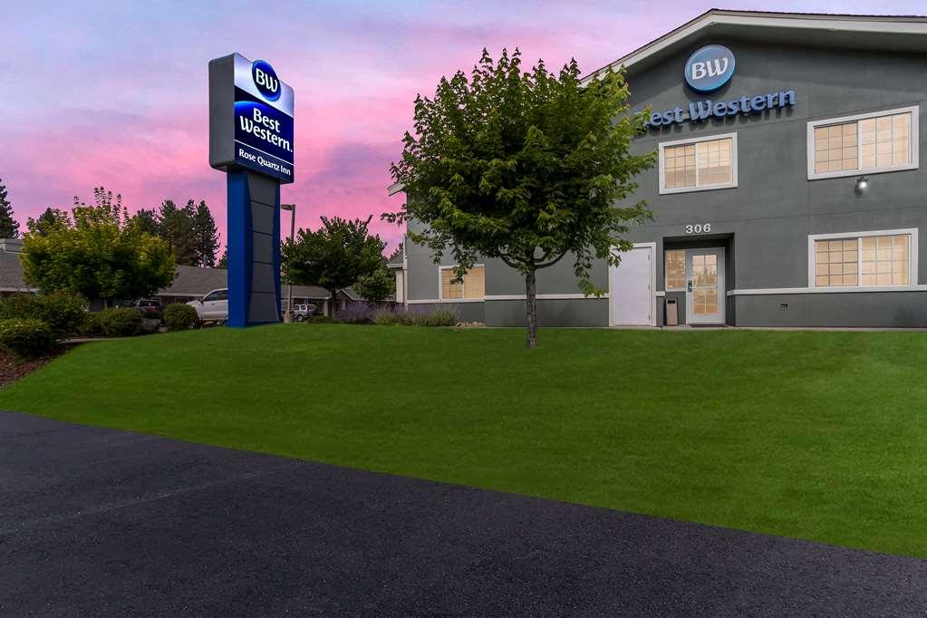 Best Western Rose Quartz Inn Chester Extérieur photo